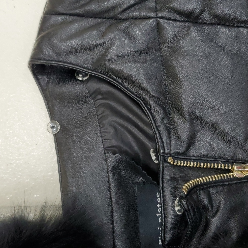 Lambskin down puffer coat fur collar women's size 6 black gold zippers - Picture 9 of 15